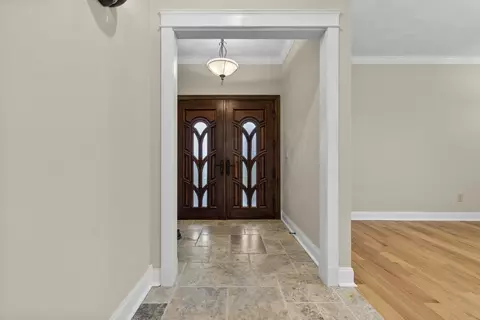 Entry Way - 14949 Saunders Rd, Pecatonica, IL 61063 photo 1 of 2