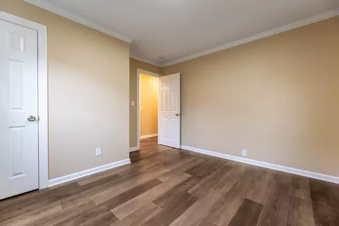 Bedroom - 1135 E Galena Blvd, Aurora, IL 60505 photo 2 of 4
