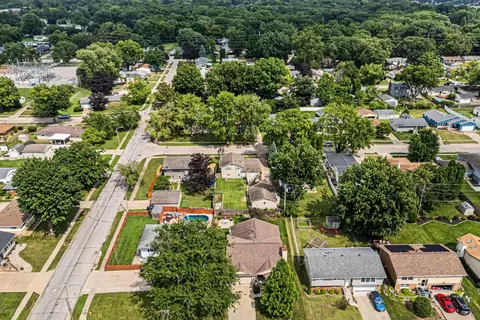 View/Area - 3506 35th St, Moline, IL 61265 photo 1 of 3