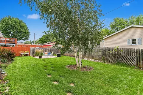 Exterior - 3506 35th St, Moline, IL 61265 photo 4 of 6
