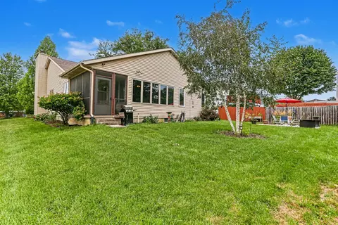 Exterior - 3506 35th St, Moline, IL 61265 photo 5 of 6