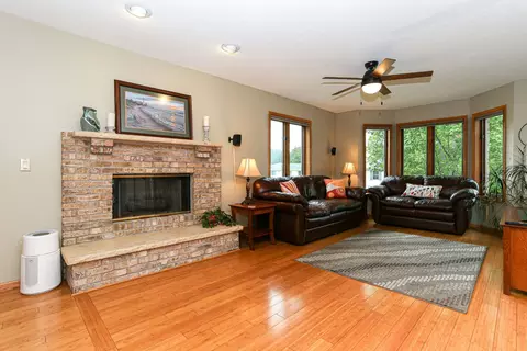 Living - 3506 35th St, Moline, IL 61265 photo 4 of 4