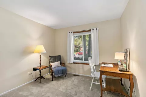 Other - 3 Creekside Cir #B, Elgin, IL 60123 photo 3 of 5
