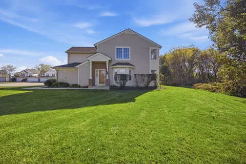Exterior - 11020 Cape Cod Ln, Huntley, IL 60142 photo 4 of 6