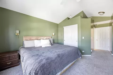 Bedroom - 11020 Cape Cod Ln, Huntley, IL 60142 photo 4 of 4
