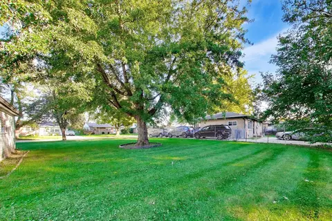 Exterior - 16242 Oxford Dr, Markham, IL 60428 photo 2 of 5