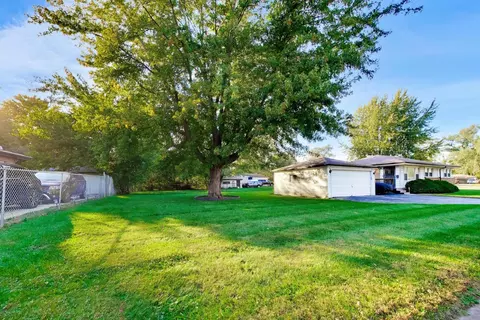 Exterior - 16242 Oxford Dr, Markham, IL 60428 photo 4 of 5