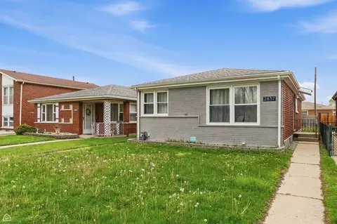 Exterior - 2837 E 127th St, Chicago, IL 60633 photo 2 of 3