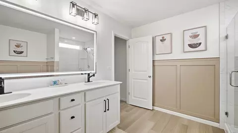 Bath - 27109 Rustic Wood Ln, Plainfield, IL 60585 photo 1 of 5