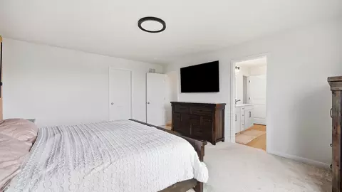 Bedroom - 27109 Rustic Wood Ln, Plainfield, IL 60585 photo 3 of 5