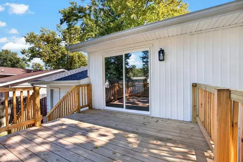 Exterior - 309 N Towanda Ave, Normal, IL 61761 photo 5 of 10