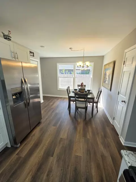 Dining - 2059 Robert St, Aurora, IL 60506 photo 1 of 1
