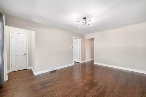 532 Clayton Rd, Hillside, IL 60162 photo 9