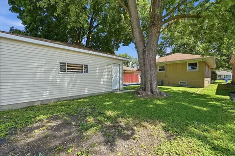 532 Clayton Rd, Hillside, IL 60162 photo 8