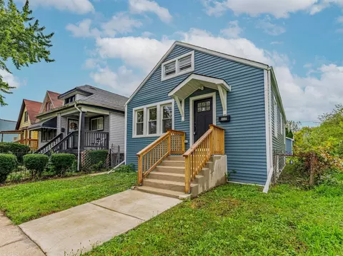 Exterior - Undisclosed, Chicago, IL 60628 photo 3 of 5