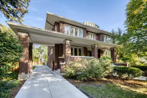 600 N Ridgeland Ave, Oak Park, IL 60302