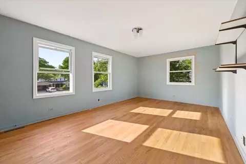 Other - 937 Sutton Dr, Northbrook, IL 60062 photo 4 of 7