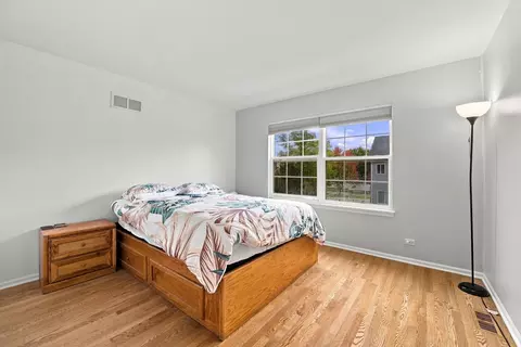 Bedroom - 304 Edgewood Dr, Minooka, IL 60447 photo 4 of 4
