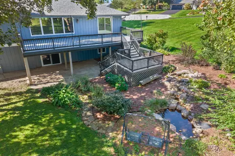 Exterior - 8 N627 Gingerwood Ln, Elgin, IL 60124 photo 6 of 11