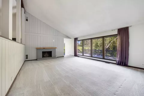 Living - 8 N627 Gingerwood Ln, Elgin, IL 60124 photo 2 of 7