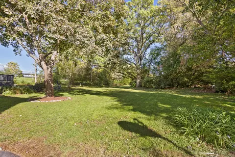 Exterior - 8 N627 Gingerwood Ln, Elgin, IL 60124 photo 5 of 11