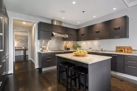 Kitchen - 77 E Walton St #24A, Chicago, IL 60611 photo 2 of 5