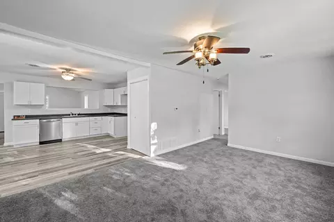 Living - 3914 15th Street B St, Moline, IL 61265 photo 1 of 5