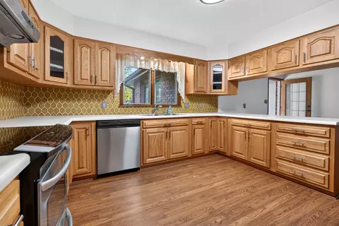 Kitchen - 200 Robert Dr, Normal, IL 61761 photo 3 of 4