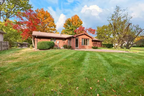 Exterior - 200 Robert Dr, Normal, IL 61761 photo 3 of 9
