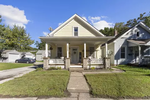 2923 13th Ave, Rock Island, IL 61201