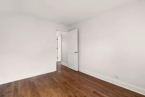 Bedroom - Undisclosed, Chicago, IL 60656 photo 6 of 8