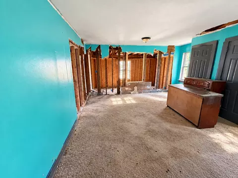 Bedroom - 608 E 8th St, Metropolis, IL 62960 photo 4 of 5