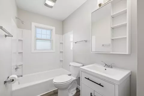 Bath - 507 S 3rd St, Eldridge, IA 52748 photo 1 of 2
