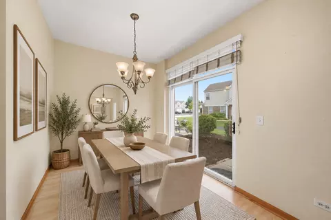 Dining - 5009 Corning Ct #5009, Plainfield, IL 60586 photo 1 of 1