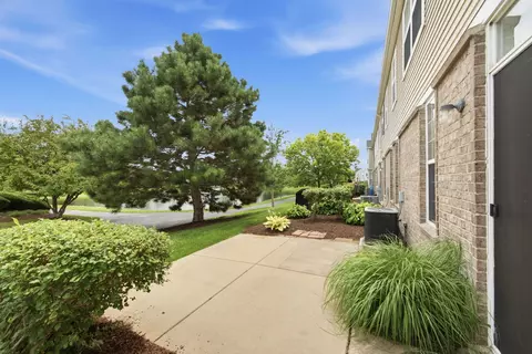 Exterior - 5009 Corning Ct #5009, Plainfield, IL 60586 photo 2 of 3