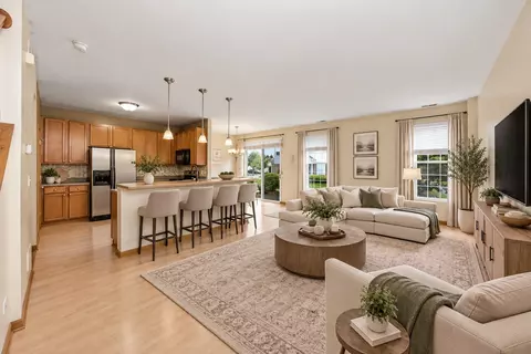 Living - 5009 Corning Ct #5009, Plainfield, IL 60586 photo 1 of 4