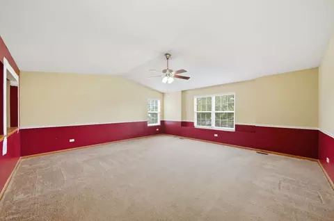 Living - 5009 Corning Ct #5009, Plainfield, IL 60586 photo 4 of 4