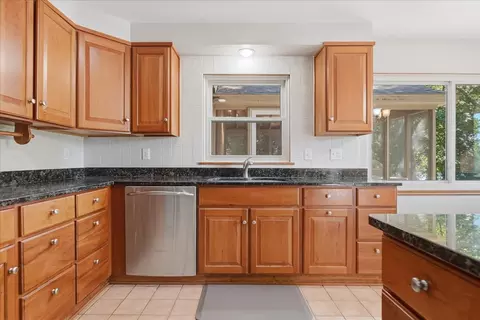 Kitchen - 1020 Eustace Dr, Dixon, IL 61021 photo 2 of 2