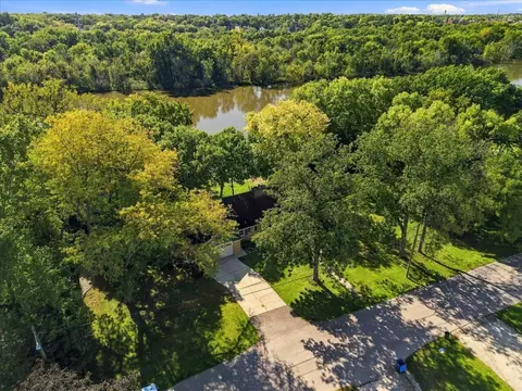 View/Area - 1020 Eustace Dr, Dixon, IL 61021 photo 3 of 3