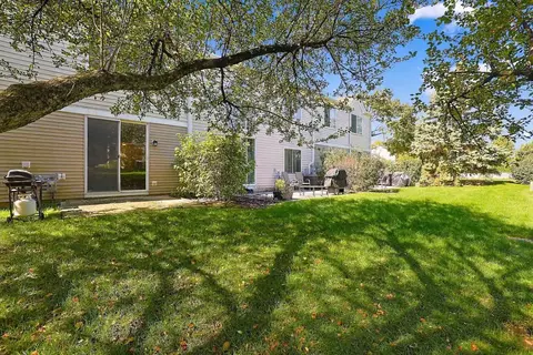 Exterior - 1535 Spaulding Rd #1535, Bartlett, IL 60103 photo 4 of 4
