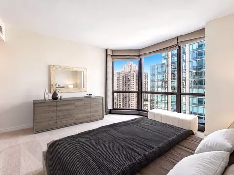 Bedroom - 21 E Huron St #1802, Chicago, IL 60611 photo 2 of 6