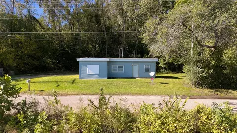 3928 S Concord St, Davenport, IA 52802