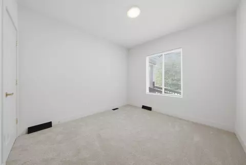 Bedroom - 12231 S Lowe Ave, Chicago, IL 60628 photo 5 of 5