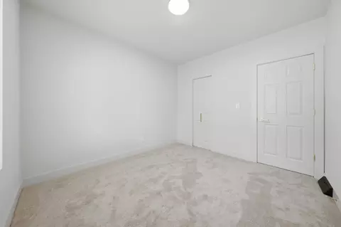 Bedroom - 12231 S Lowe Ave, Chicago, IL 60628 photo 4 of 5