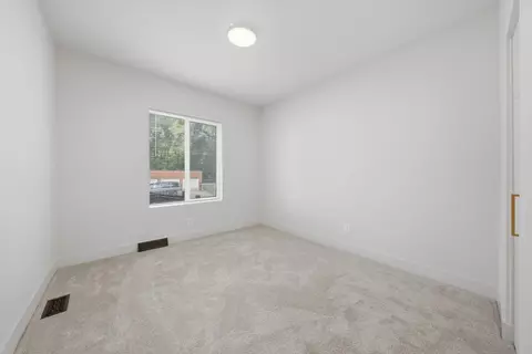 Bedroom - 12231 S Lowe Ave, Chicago, IL 60628 photo 3 of 5