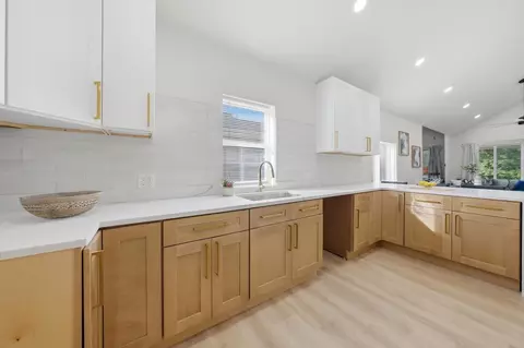 Kitchen - 12231 S Lowe Ave, Chicago, IL 60628 photo 3 of 3