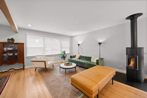Living - 248 Glenview Rd, Glenview, IL 60025 photo 1 of 5