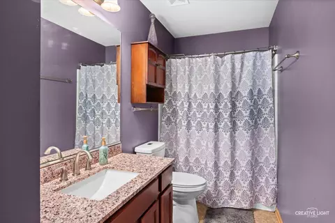 Bath - 1317 Sherborn Ct, Minooka, IL 60447 photo 1 of 1