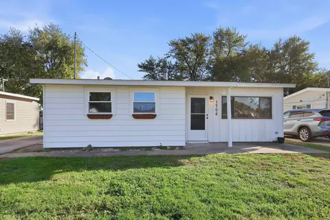 1706 116th Ave, Milan, IL 61264