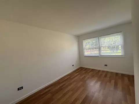 Bedroom - 1242 Oboe Ct, Wheeling, IL 60090 photo 5 of 7